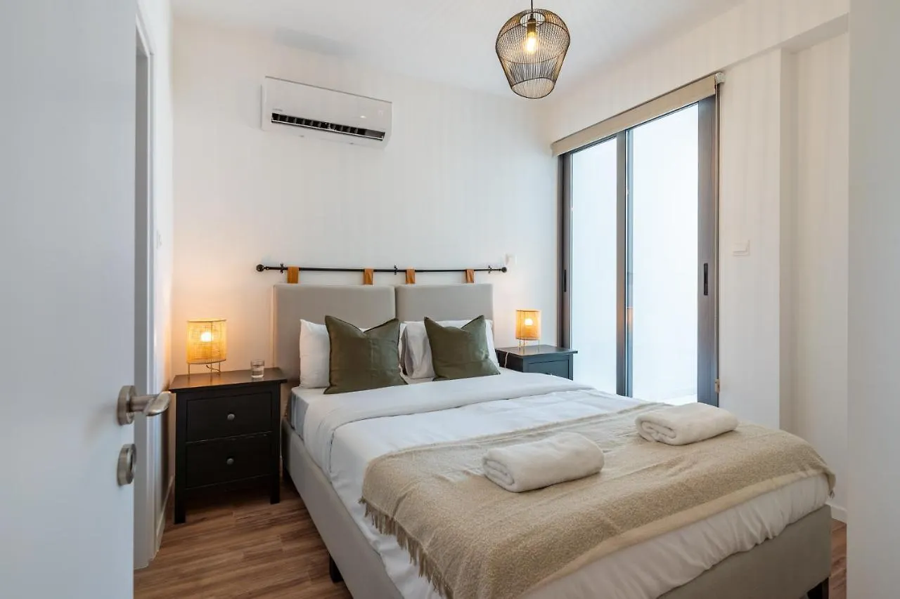 Latte'S Prime 1-Bedroom Apartment In لارنكا