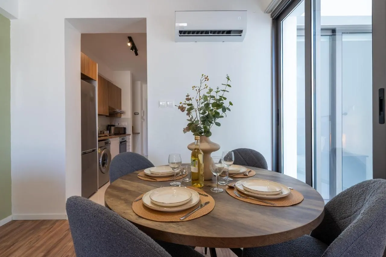 Latte'S Prime 1-Bedroom Apartment In لارنكا قبرص
